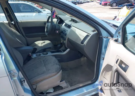 2008 Ford Focus Se/Ses из США, поврежденный, VIN 1FAHP35N88W300078